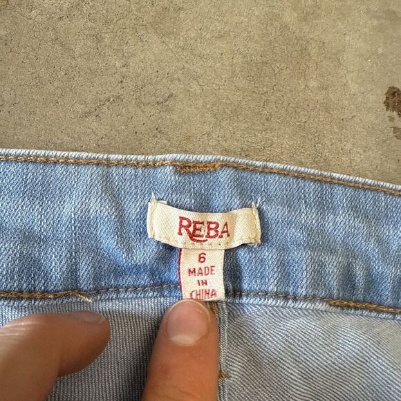 Reba Womans 6 Light wash Blue Jeans Bootcut Western Country Stretch Slimming - Picture 6 of 10